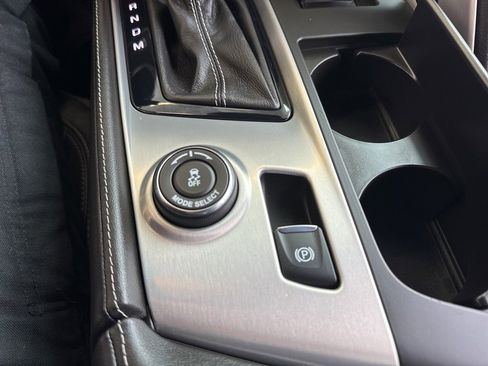 Used 2017 Chevrolet Corvette Z06 image 25