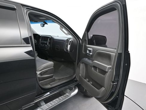 Used 2018 Chevrolet Silverado 1500 LT w/ All Star Edition AWD/4WD image 16