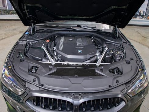 Used 2026 BMW 840i xDrive w/ M Sport Professional Package image 5