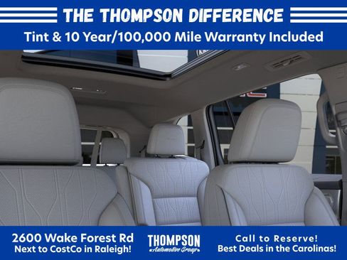 New 2026 Buick Enclave Avenir w/ Super Cruise Package FWD image 24