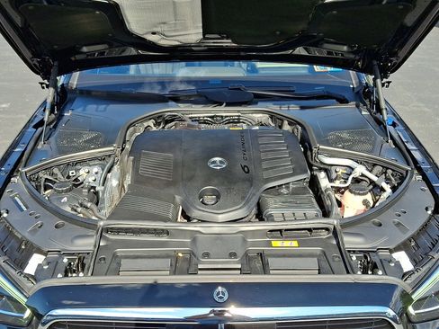 Used 2023 Mercedes-Benz S 500 4MATIC w/ AMG Line image 27