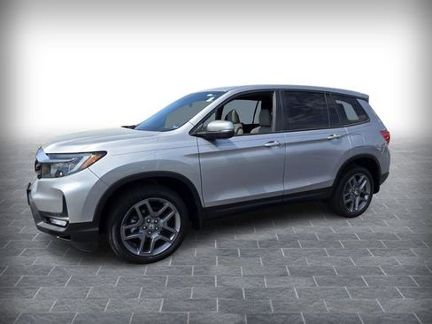 Used 2023 Honda Passport EX-L image 3