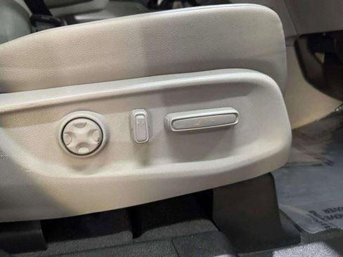 Used 2023 Honda Odyssey EX-L image 57