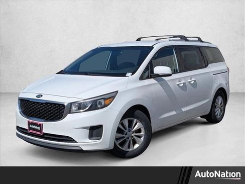 Used 2016 Kia Sedona LX w/ Option Group 020 FWD image 1