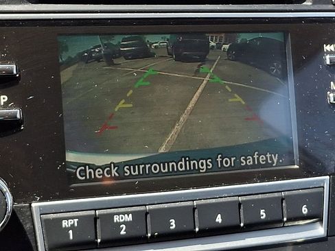 Used 2017 Nissan Altima 2.5 SR w/ LED Appearance Package FWD image 17