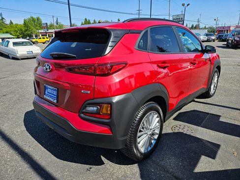 Used 2018 Hyundai Kona SEL AWD/4WD image 5