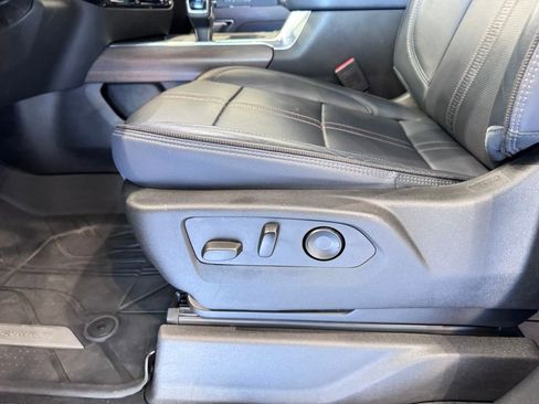 Certified 2022 Chevrolet Silverado 1500 High Country w/ High Country Premium Package AWD/4WD image 24