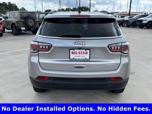 Used 2020 Jeep Compass Latitude w/ Popular Equipment Group FWD image 9
