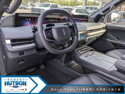 New 2026 Lincoln Navigator L Reserve w/ Jet Appearance Package image 21