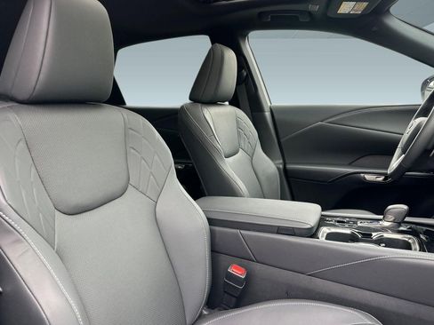 Certified 2024 Lexus RX 350 FWD w/ Technology Package image 33