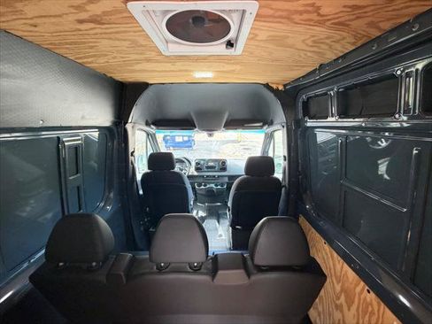 Used 2019 Mercedes-Benz Sprinter 170 image 18