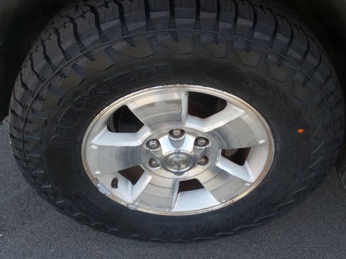 Used 2005 Toyota 4Runner SR5 image 67