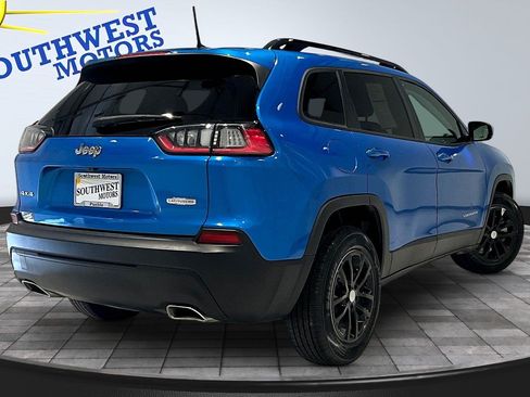 Used 2022 Jeep Cherokee Latitude Lux AWD/4WD image 7