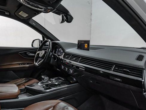Used 2017 Audi Q7 3.0T Premium Plus image 19