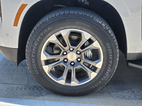 New 2026 Chevrolet Tahoe LT w/ Comfort Package RWD image 11