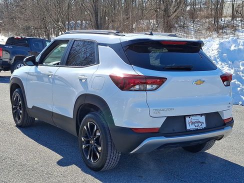 Used 2023 Chevrolet TrailBlazer LT w/ Convenience Package image 6