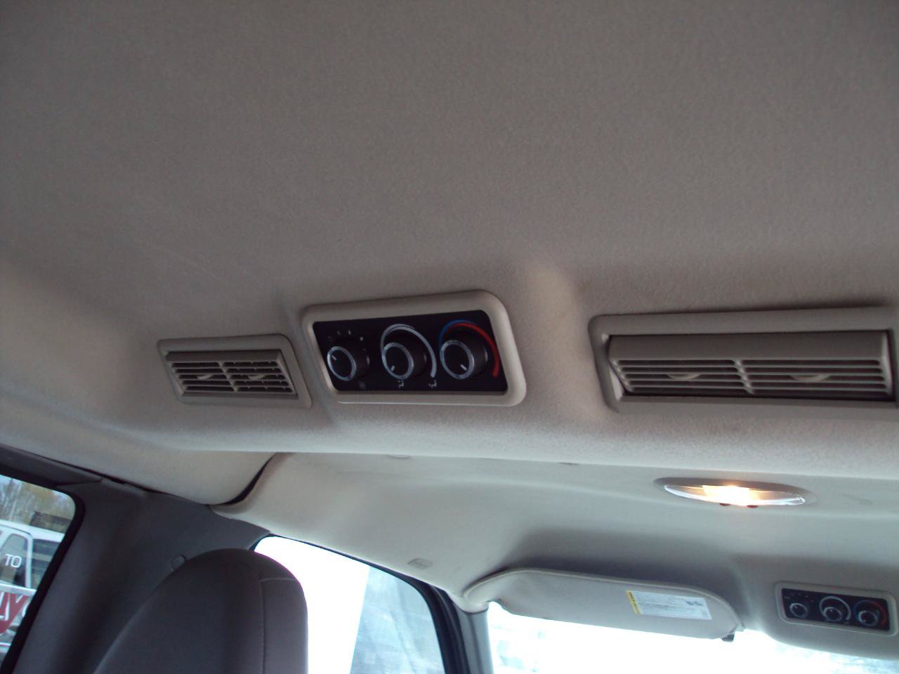 Used 2013 Chevrolet Express 1500 LT w/ LT Preferred Equipment Group AWD/4WD image 12