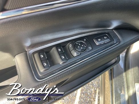 Used 2019 Lincoln Continental Reserve image 10