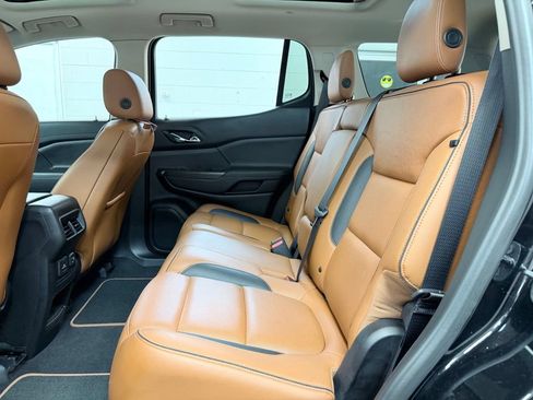 Used 2019 GMC Acadia SLT AWD/4WD image 21