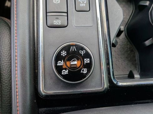 Used 2024 Nissan Pathfinder Rock Creek AWD/4WD image 28