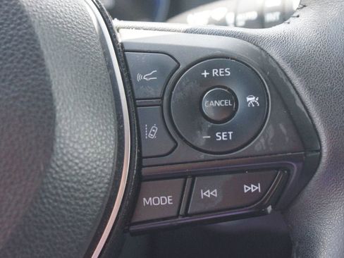 Used 2023 Toyota RAV4 XSE AWD/4WD image 11