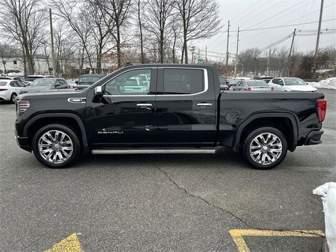 Used 2023 GMC Sierra 1500 Denali w/ Denali Reserve Package image 5