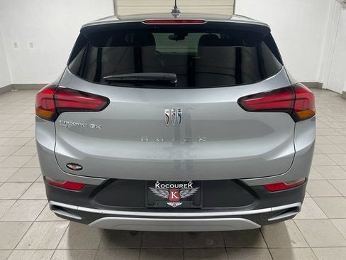Used 2024 Buick Encore GX Preferred AWD/4WD image 5