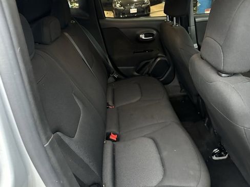 Used 2021 Jeep Renegade Sport image 20