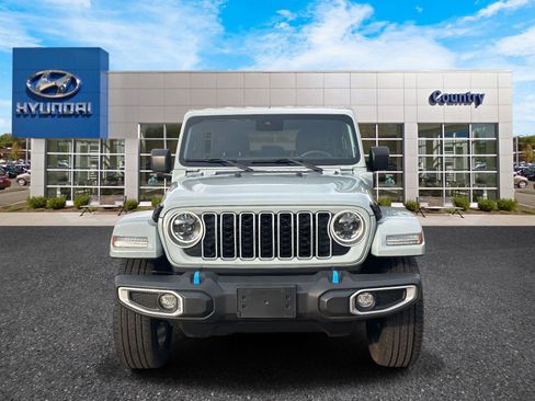 Used 2024 Jeep Wrangler Sahara w/ Safety Group image 2