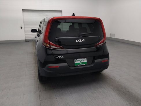 Used 2022 Kia Soul LX FWD image 6
