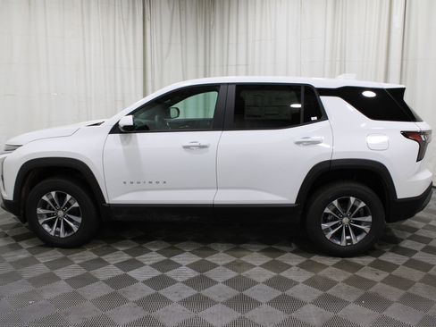 New 2026 Chevrolet Equinox LT image 35