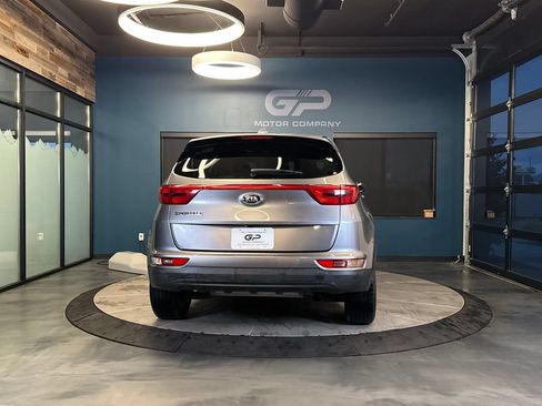 Used 2017 Kia Sportage LX AWD/4WD image 4