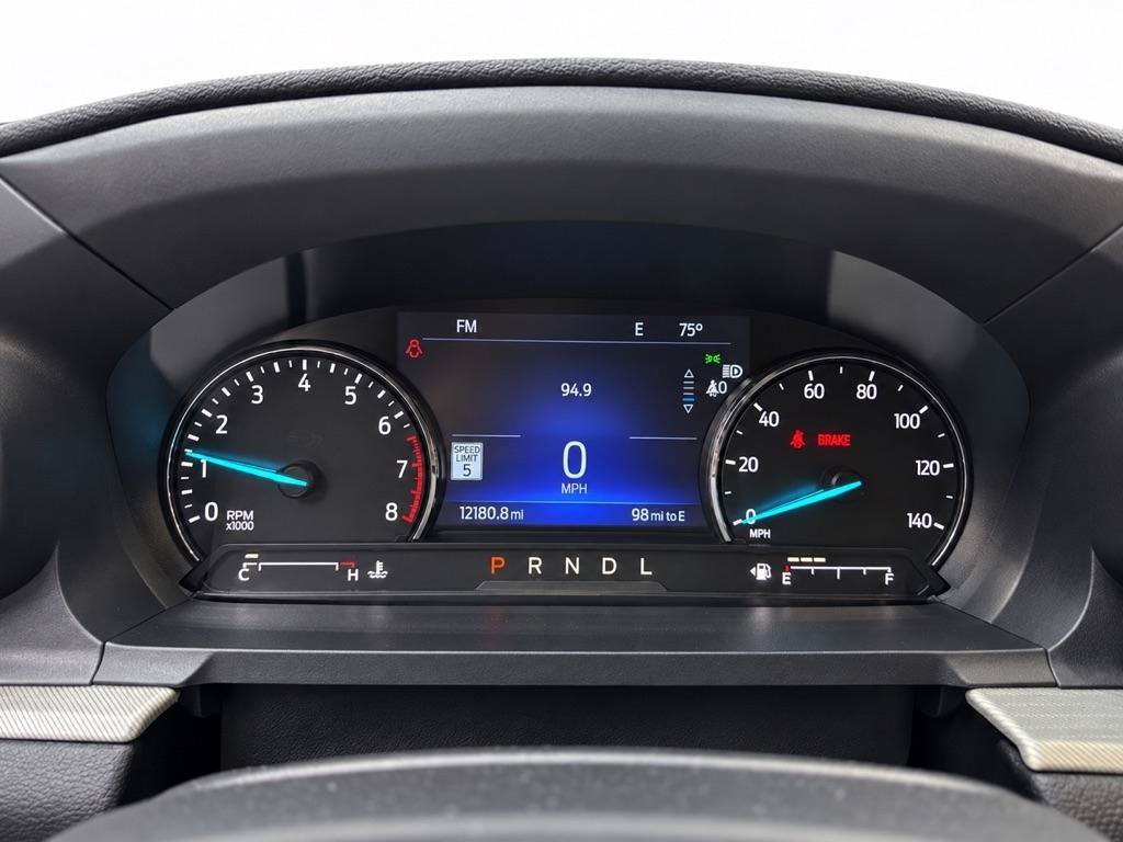 Used 2023 Ford Explorer XLT w/ Equipment Group 202A AWD/4WD image 11