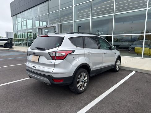 Used 2018 Ford Escape SE AWD/4WD image 7