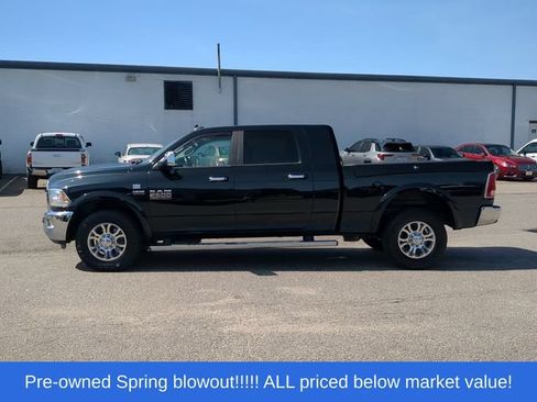 Used 2018 RAM 2500 Laramie w/ Convenience Group RWD image 10