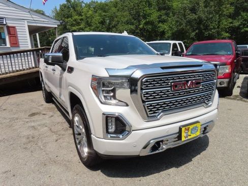 Used 2019 GMC Sierra 1500 Denali w/ Denali Ultimate Package AWD/4WD image 4