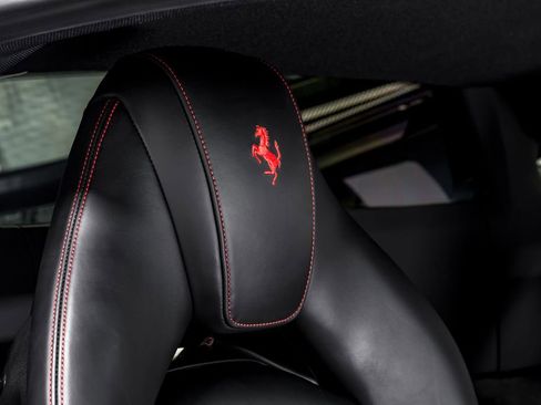 Used 2018 Ferrari 488 GTB image 32