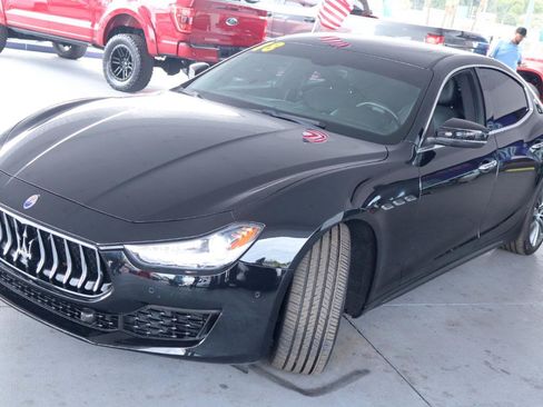 Used 2018 Maserati Ghibli RWD image 9