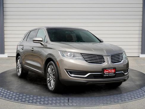Used 2017 Lincoln MKX Reserve w/ Driver Assistance Package AWD/4WD image 1