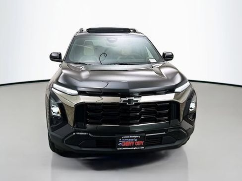 New 2026 Chevrolet Equinox ACTIV w/ Convenience Package III image 2