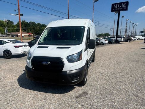 Used 2020 Ford Transit 250 Medium Roof w/ Load Area Protection Package RWD image 10