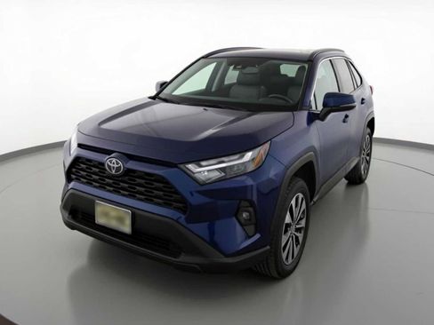 Certified 2025 Toyota RAV4 XLE Premium image 1