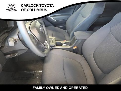 Used 2026 Toyota Corolla Cross LE FWD image 13