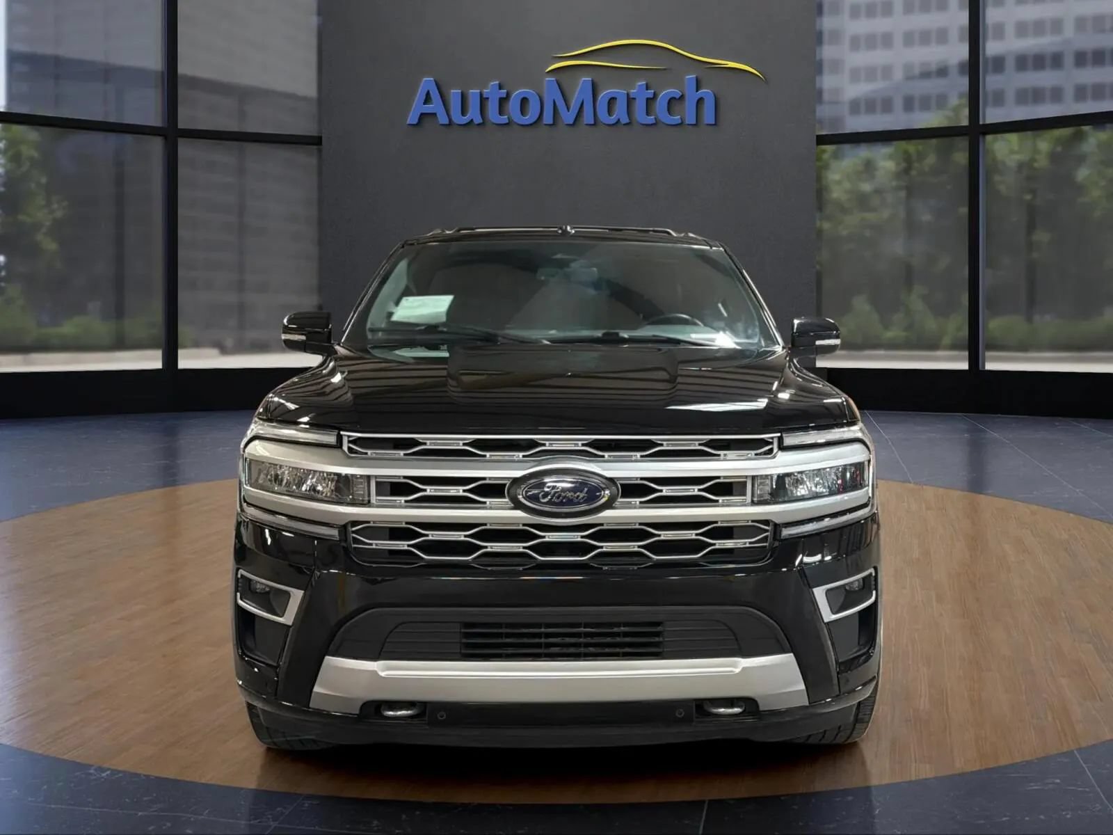 Used 2023 Ford Expedition Max Platinum AWD/4WD image 3