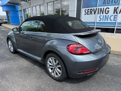 Used 2017 Volkswagen Beetle 1.8T Classic image 8
