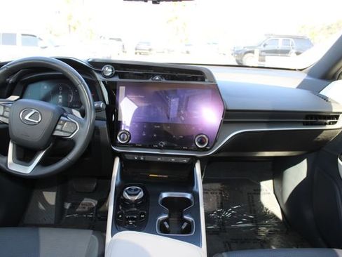 Certified 2023 Lexus RZ 450e Premium w/ Technology Package AWD/4WD image 10