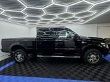 Used 2005 Ford F350 Lariat image 2