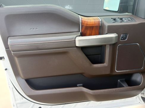 Used 2015 Ford F150 King Ranch w/ Equipment Group 601A Luxury RWD image 13