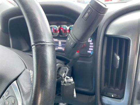 Used 2016 Chevrolet Silverado 2500 LT w/ Midnight Edition image 15