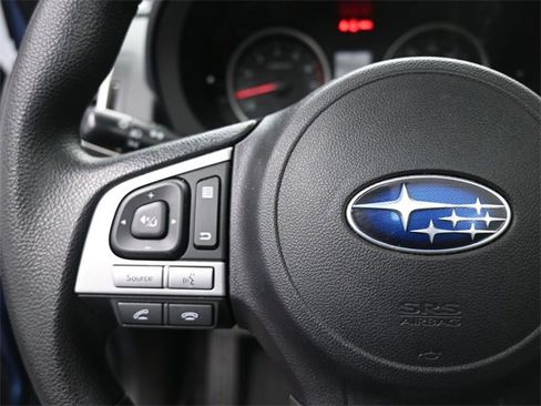 Used 2018 Subaru Forester 2.5i Premium w/ All-Weather Package image 17